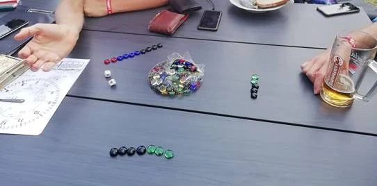 Rozehraná partie Vostudy